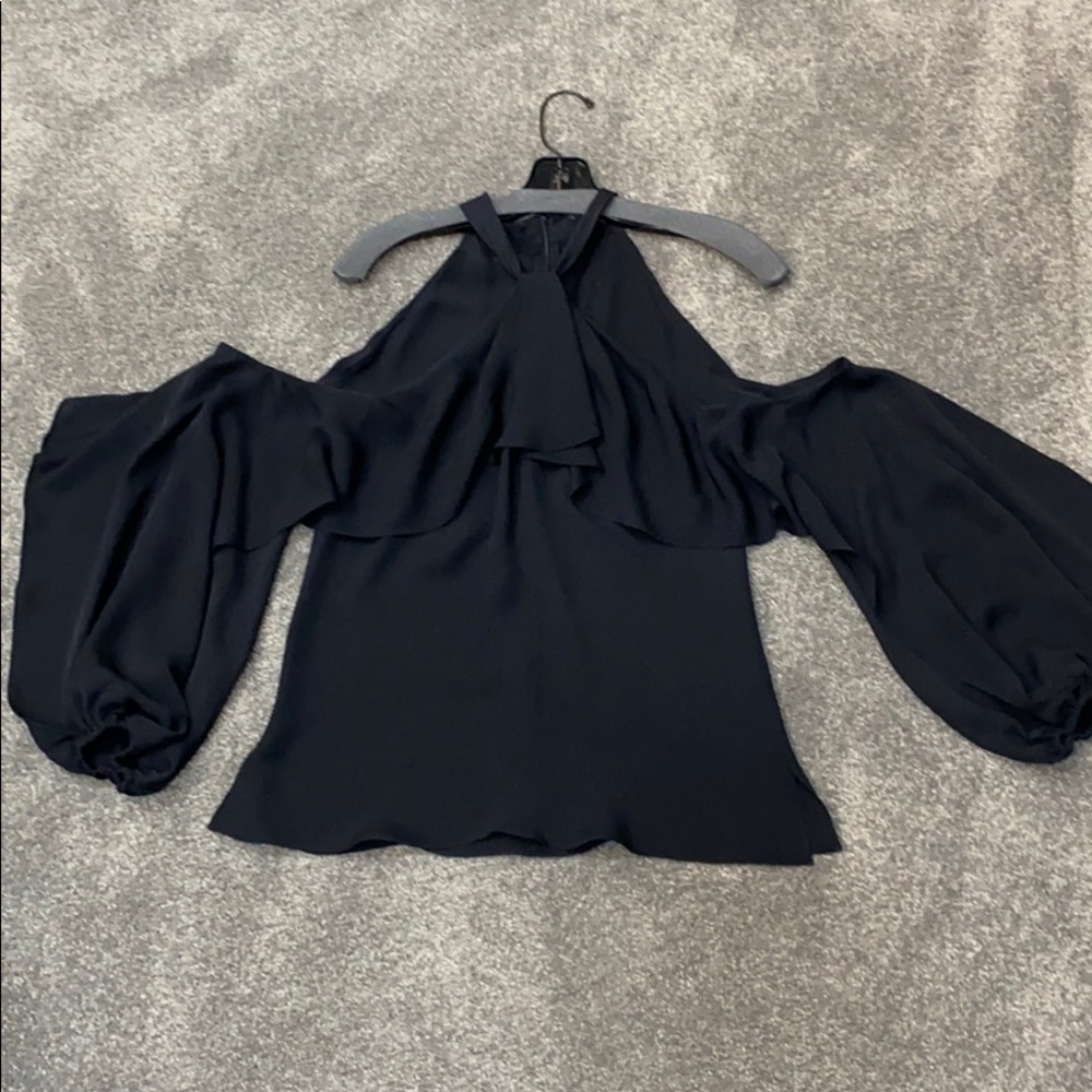 Cold shoulder flowy blouse